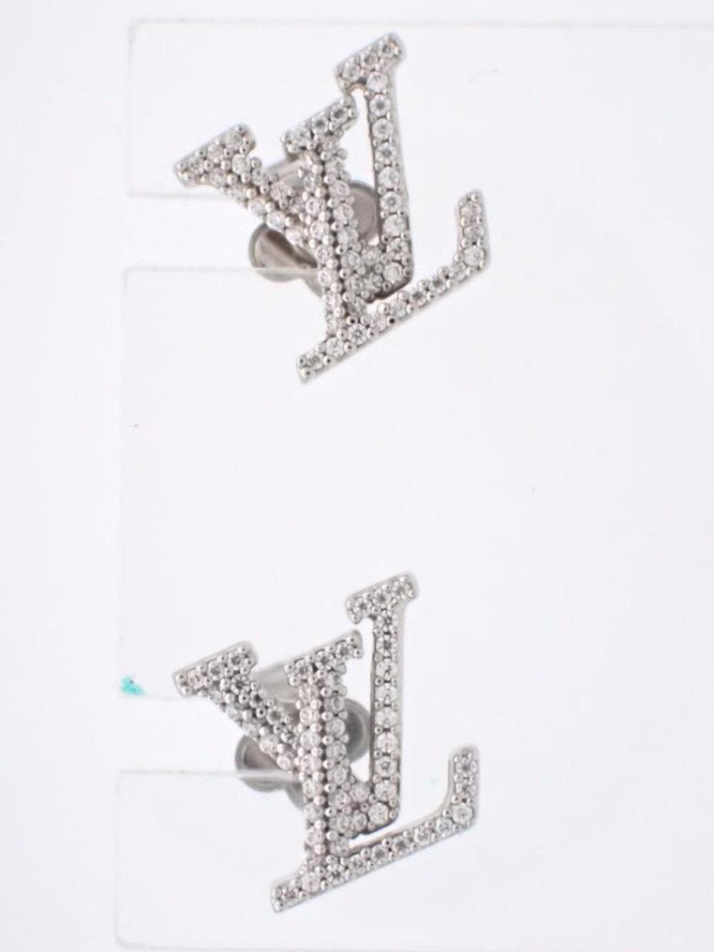 LV Earrings in Dustbag & Box